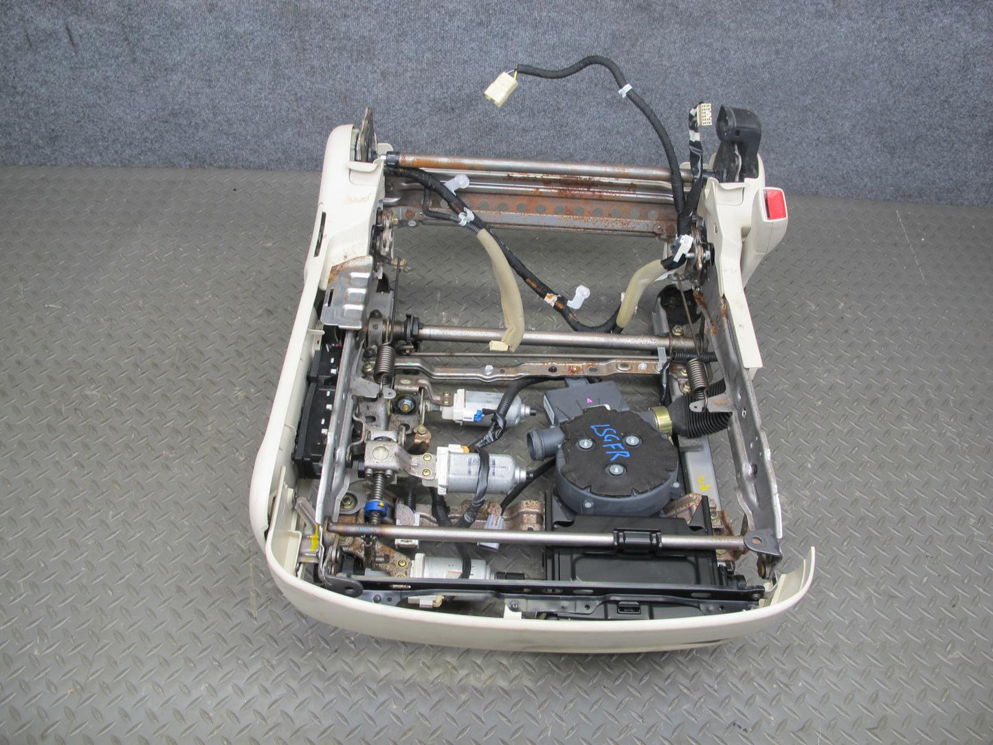 01-06 Lexus UCF30L LS430 Front Right Side Seat Track Rail Frame W/ Motor OEM