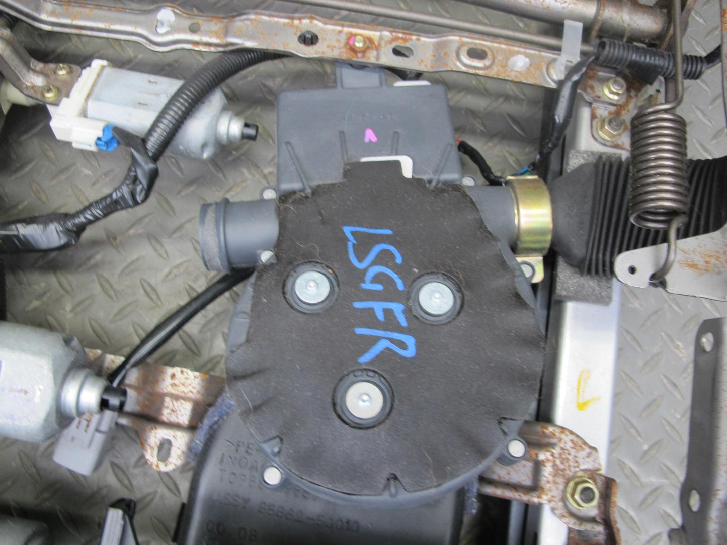 01-06 Lexus UCF30L LS430 Front Right Side Seat Track Rail Frame W/ Motor OEM