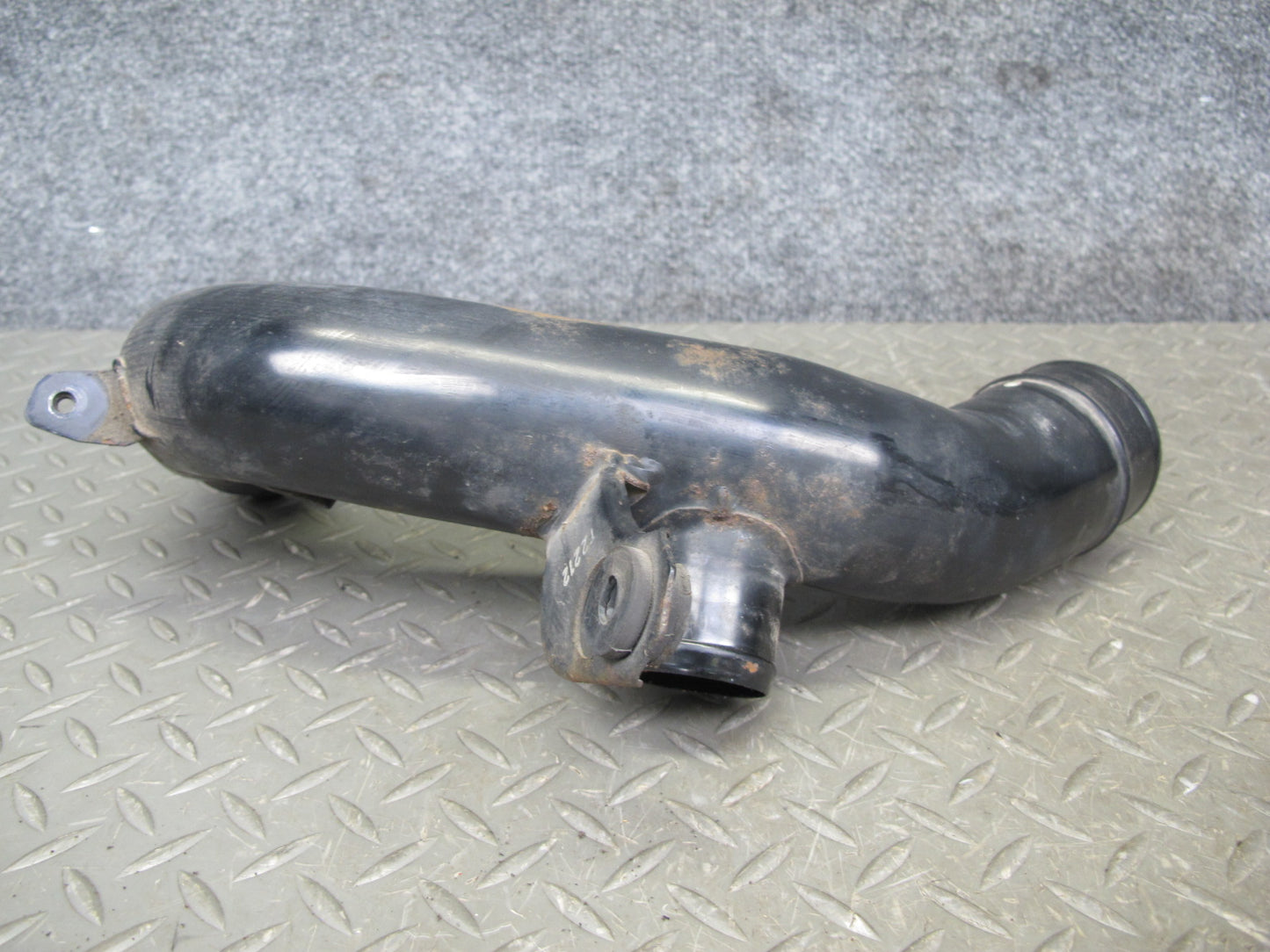 90-96 Nissan Z32 300ZX NA M/T Front Left & Right Air Intake Duct Hose Pipe OEM