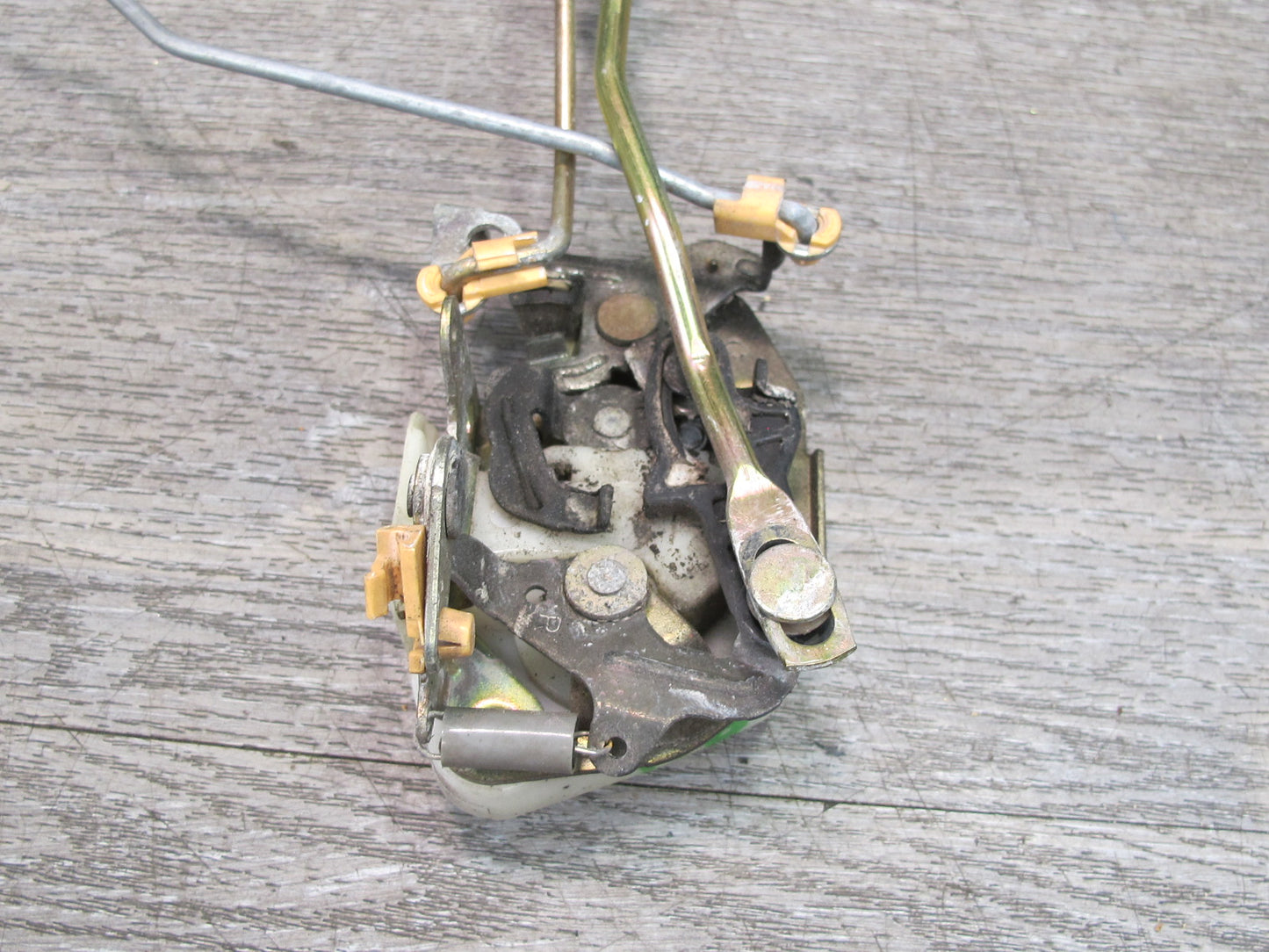 88-91 Mazda RX7 Convertible Right Door Lock Latch Actuator OEM