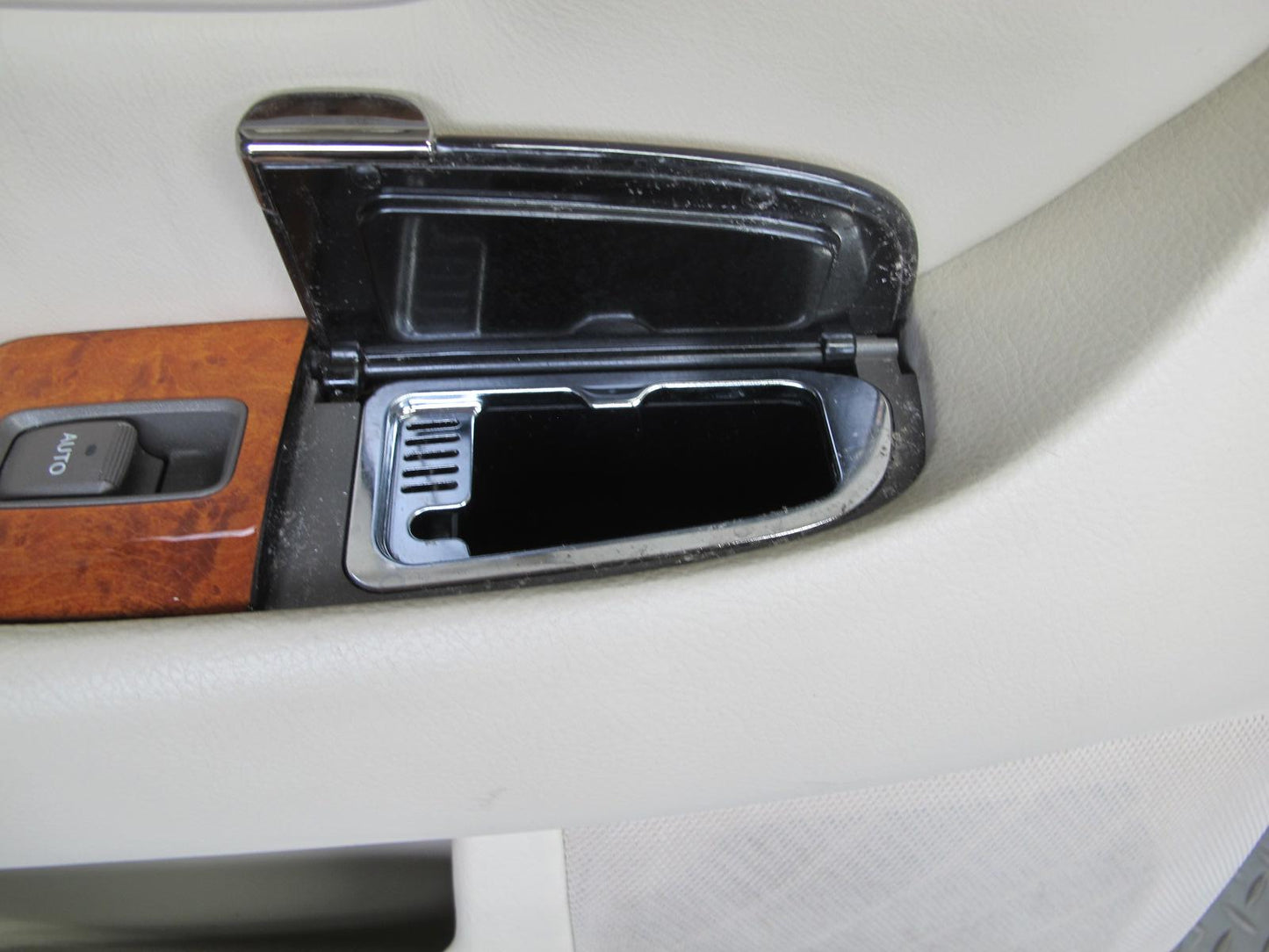 01-03 Lexus LS430 Rear Left & Right Door Interior Trim Cover Panel Ecru Set OEM