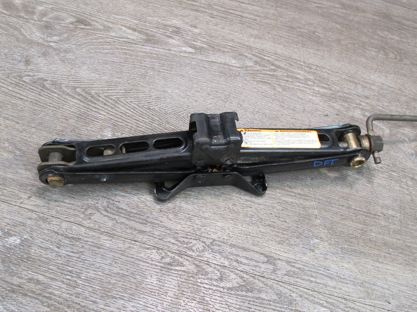 02-05 Ford Thunderbird Emergency Spare Tire Lift Jack Tool w Wrench OEM