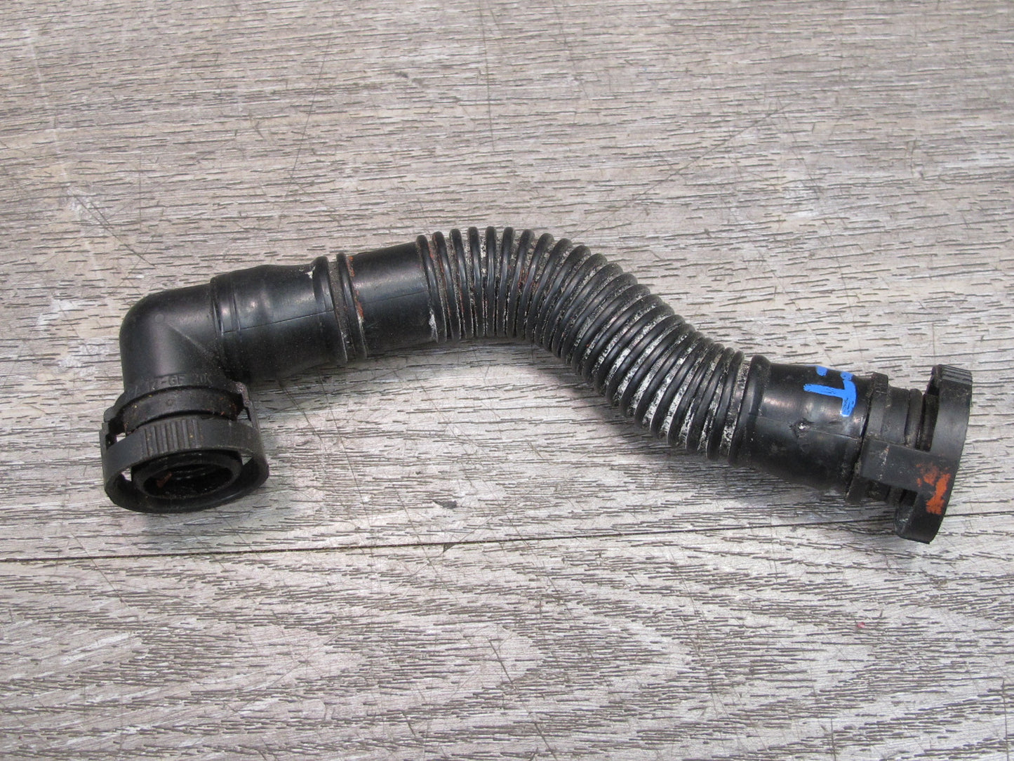 02-05 Ford Thunderbird Breather Vent Hose Pipe Line OEM