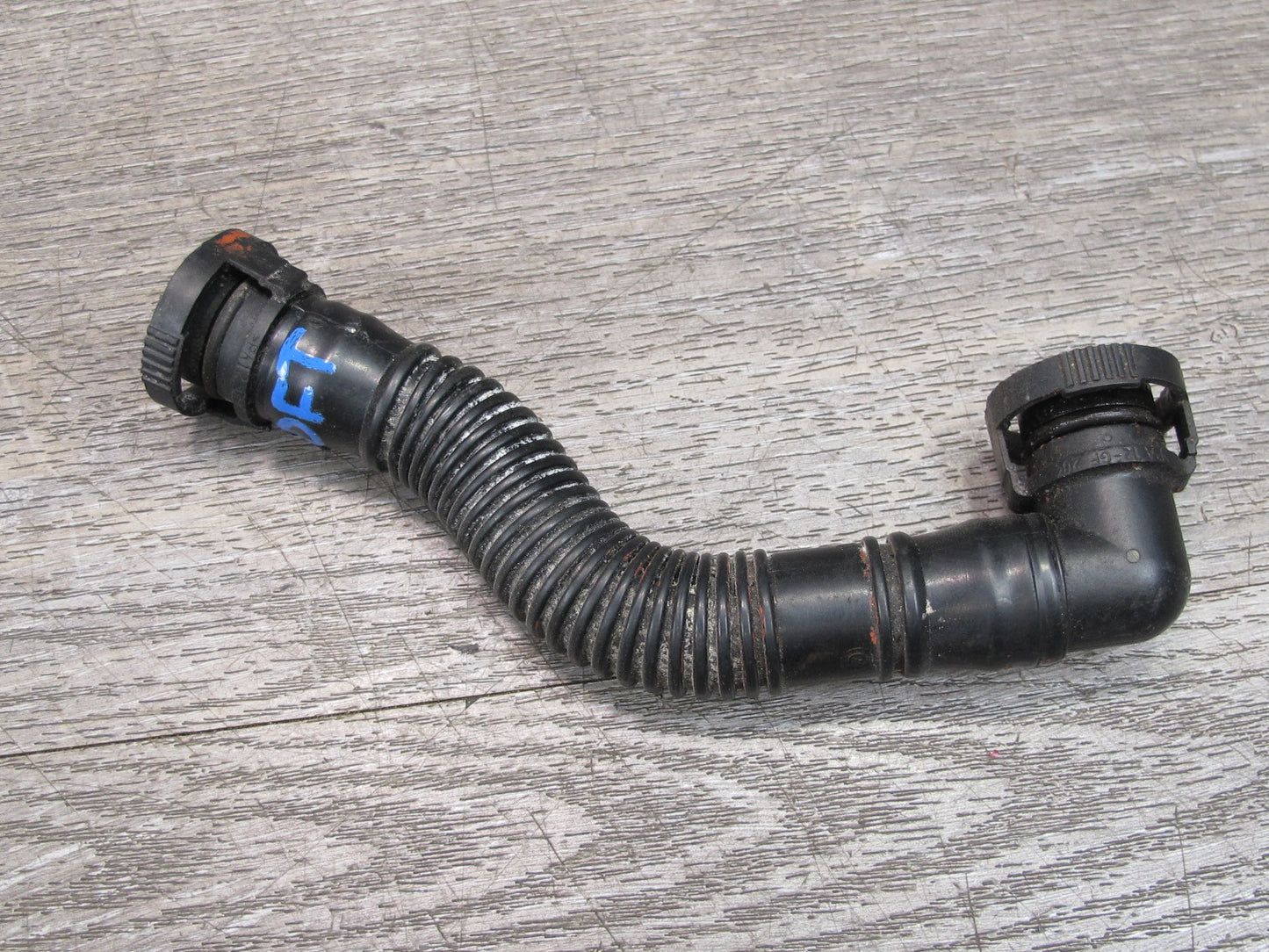 02-05 Ford Thunderbird Breather Vent Hose Pipe Line OEM