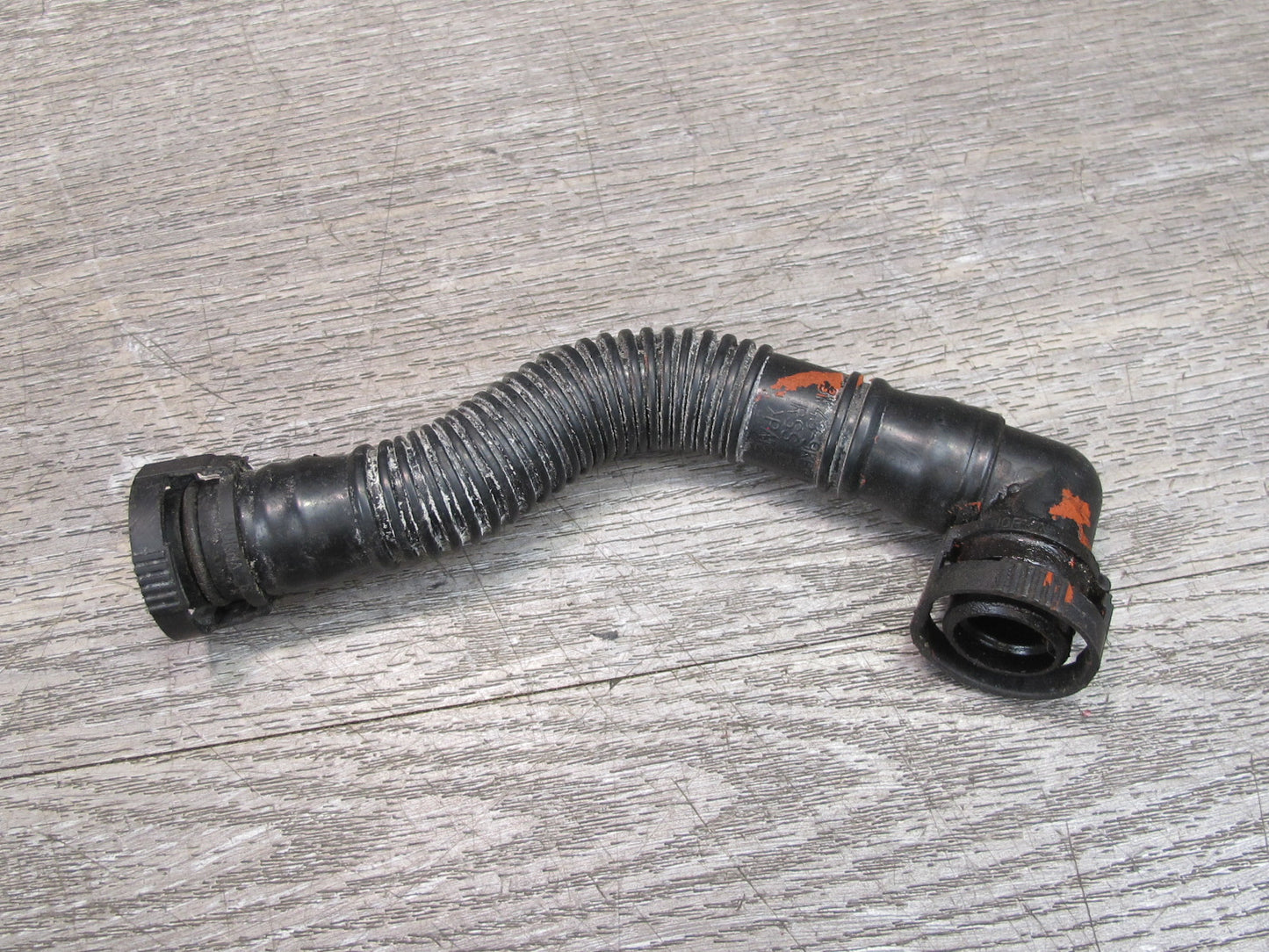 02-05 Ford Thunderbird Breather Vent Hose Pipe Line OEM