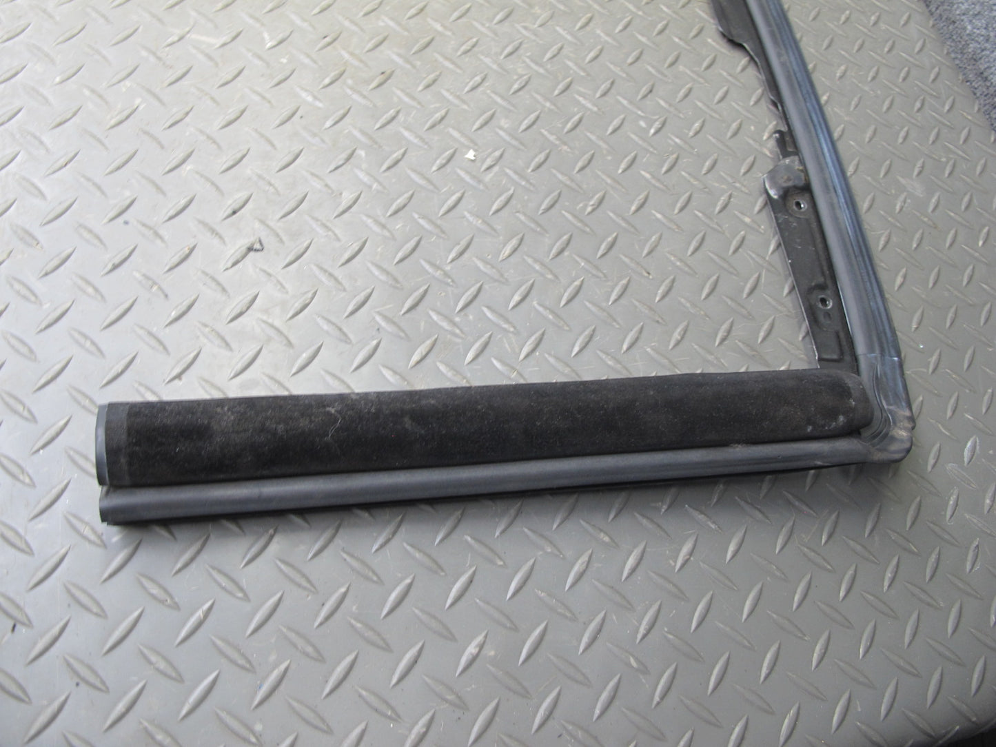 2006-2010 BMW E64 Convertible Windshield Frame Trim Panel Weatherstrip Cowl Set