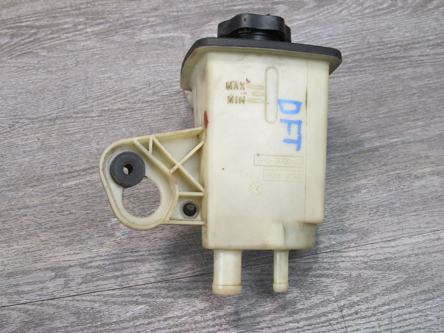 02-05 Ford Thunderbird Engine Coolant Expansion Overflow Reservoir Tank OEM