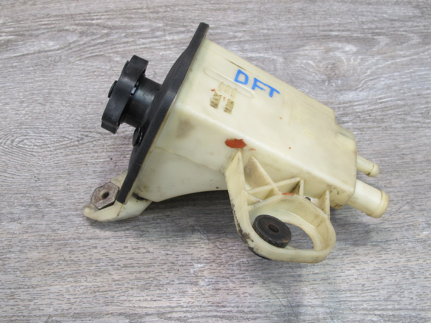 02-05 Ford Thunderbird Engine Coolant Expansion Overflow Reservoir Tank OEM