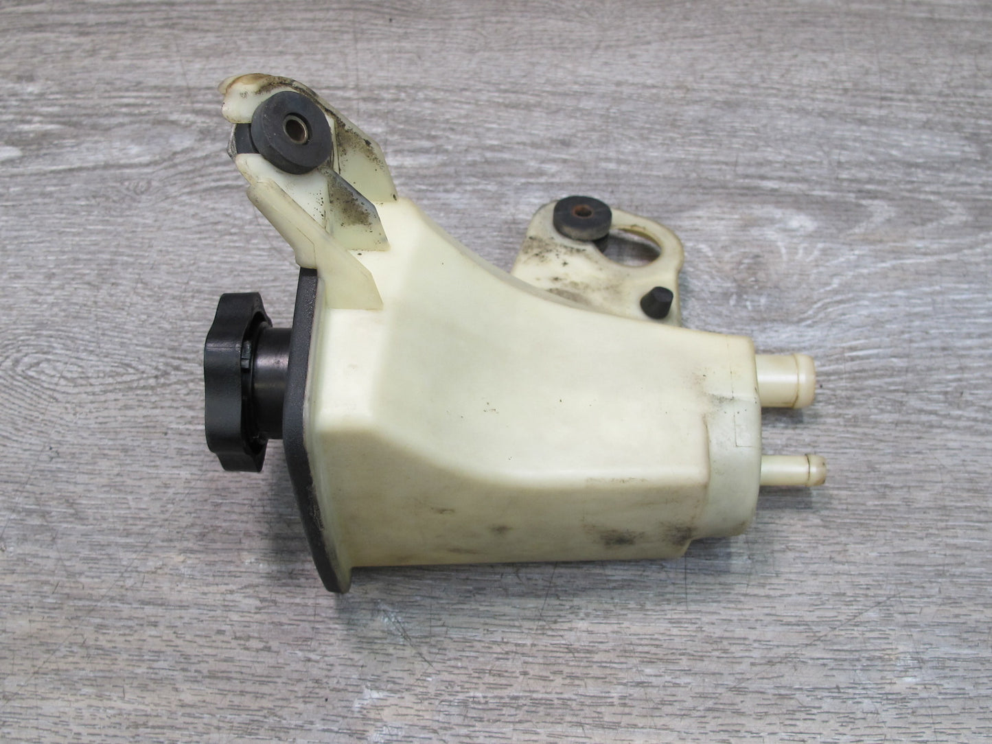 02-05 Ford Thunderbird Engine Coolant Expansion Overflow Reservoir Tank OEM