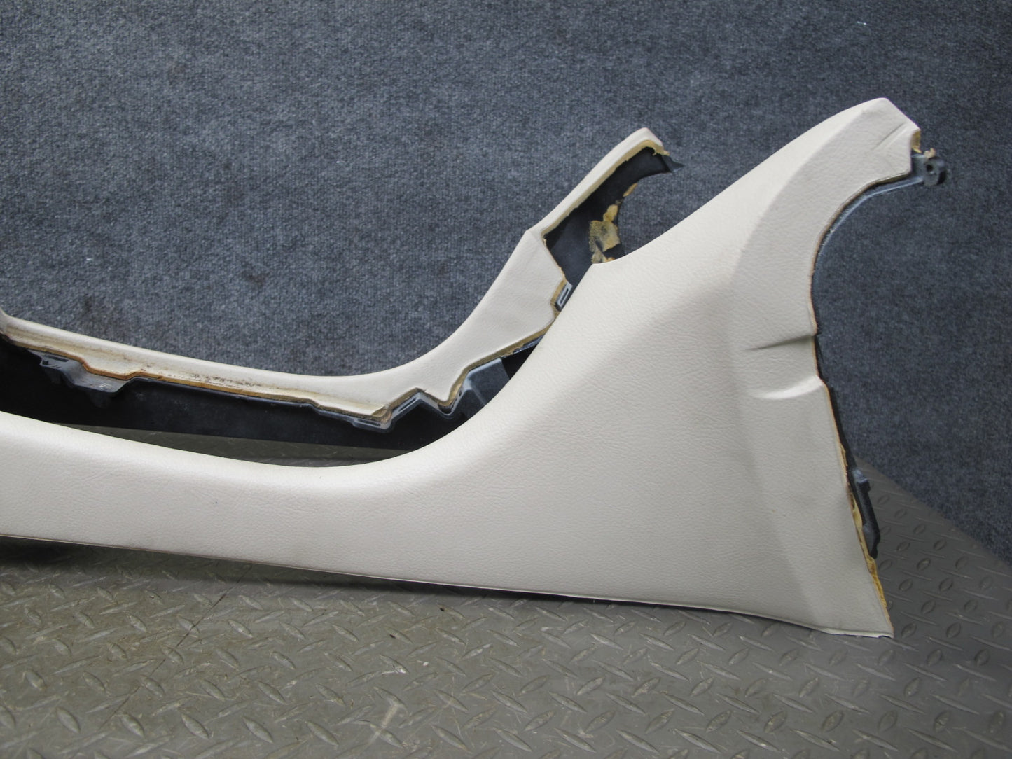 01-03 Lexus UCF30L LS430 Front Center Console Trim Cover Panel Ecru OEM