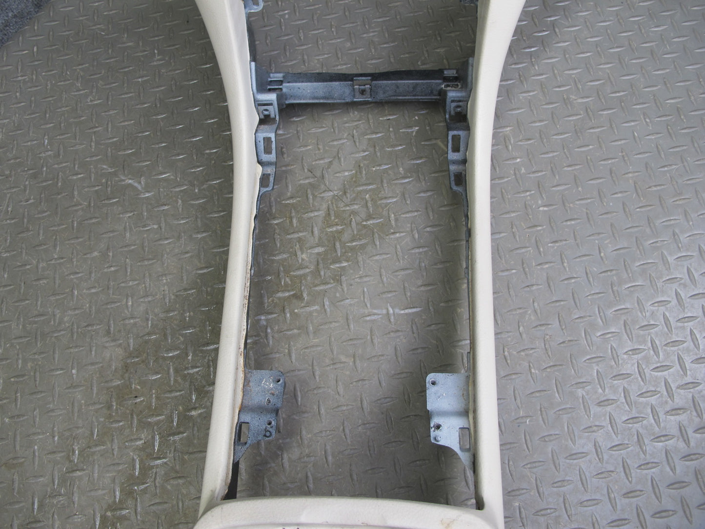 01-03 Lexus UCF30L LS430 Front Center Console Trim Cover Panel Ecru OEM