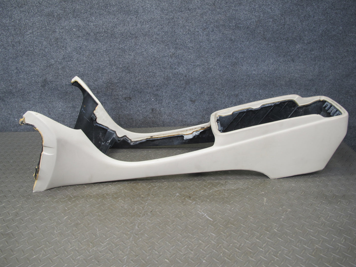 01-03 Lexus UCF30L LS430 Front Center Console Trim Cover Panel Ecru OEM
