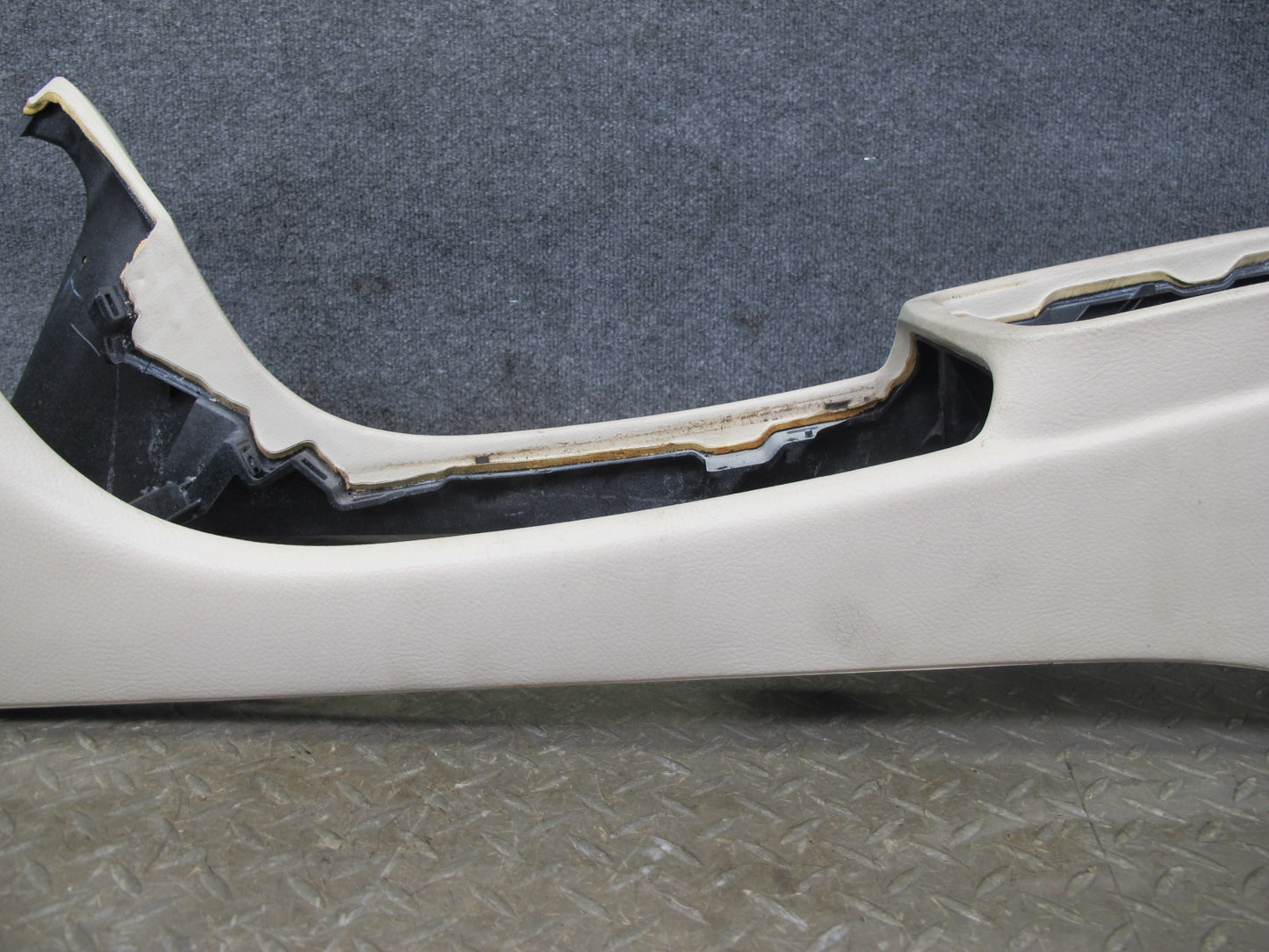 01-03 Lexus UCF30L LS430 Front Center Console Trim Cover Panel Ecru OEM
