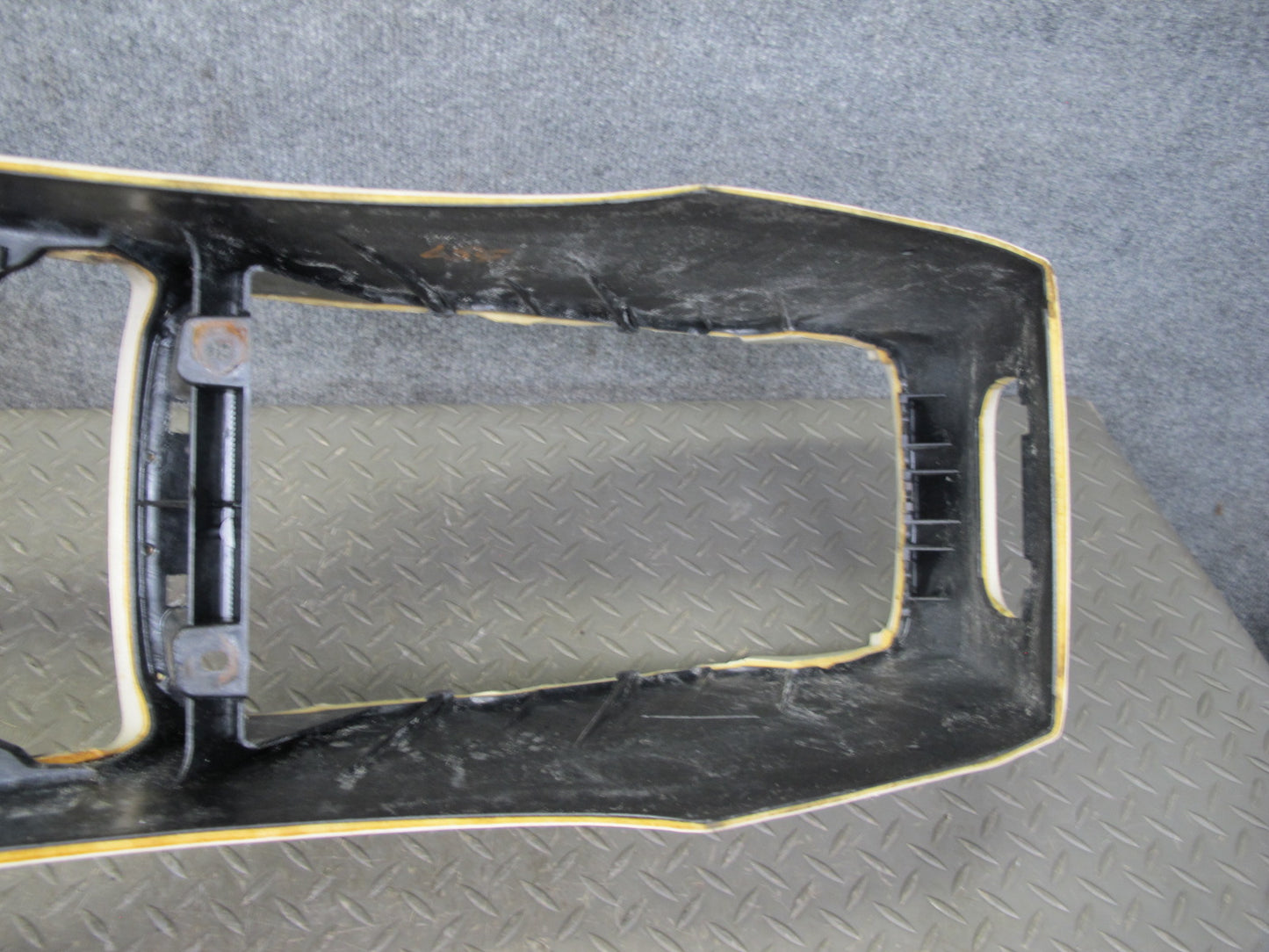 01-03 Lexus UCF30L LS430 Front Center Console Trim Cover Panel Ecru OEM