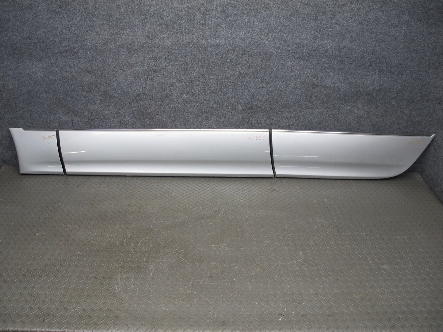 01-03 Lexus UCF30L LS430 Left Fender Door Exterior Molding Trim Panel Set OEM
