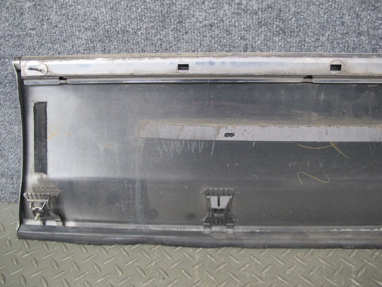 01-03 Lexus UCF30L LS430 Left Fender Door Exterior Molding Trim Panel Set OEM