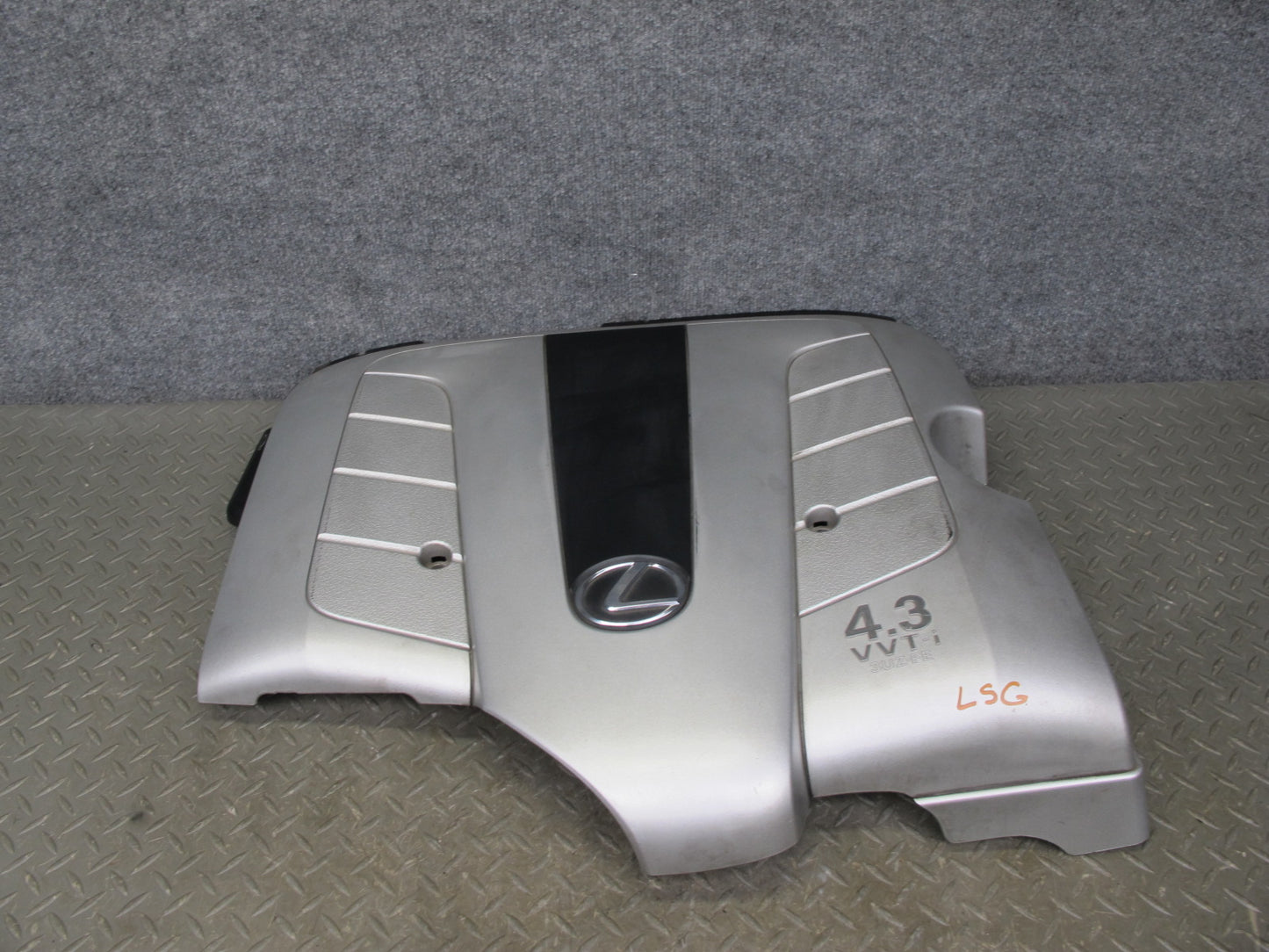 01-06 Lexus GS430 LS430 UCF30L 4.3L 3UZFE Upper Engine Trim Cover Panel OEM