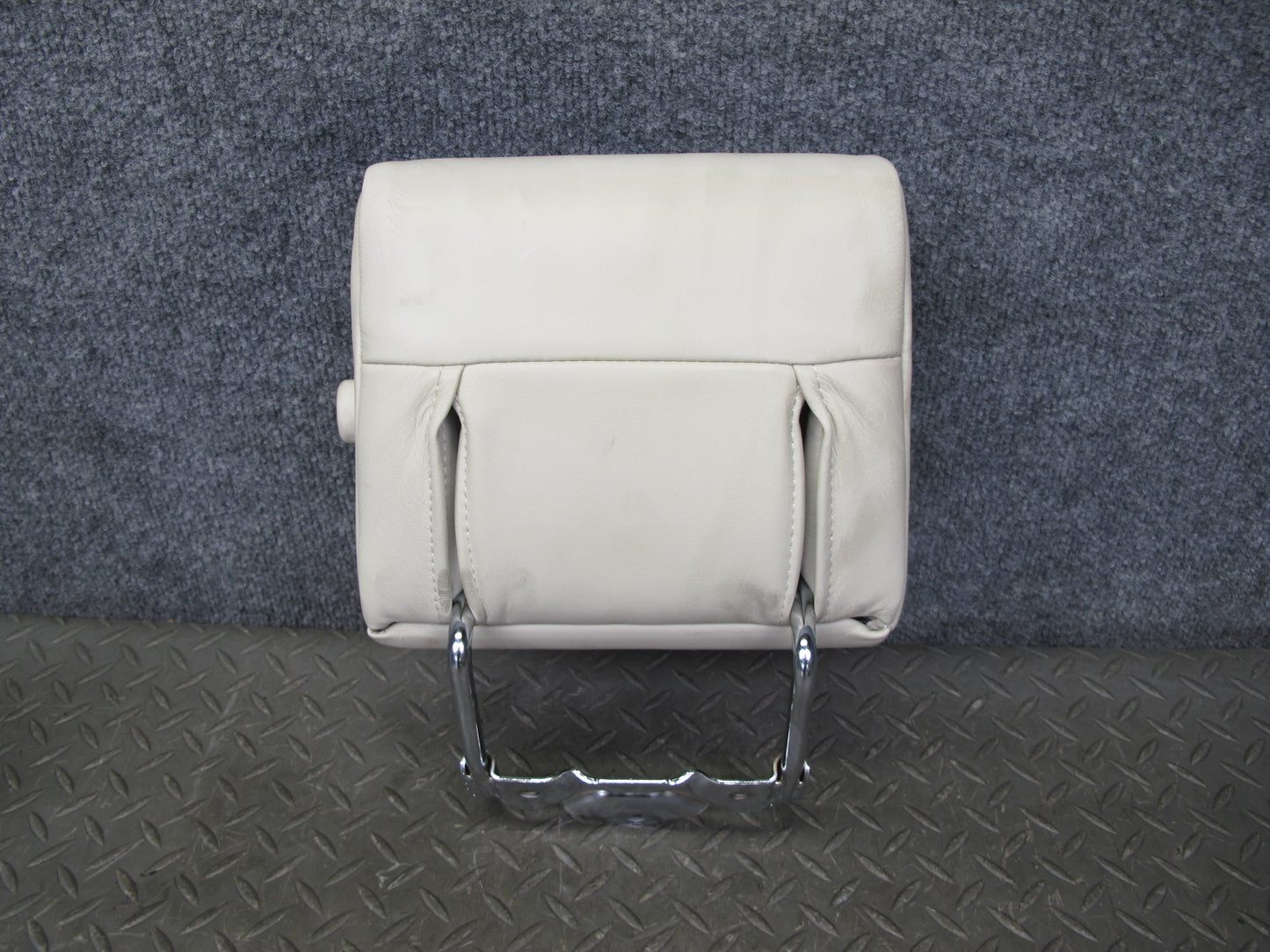 01-03 Lexus LS430 UCF30L Rear Left Right Center Leather Ecru Headrest Set OEM