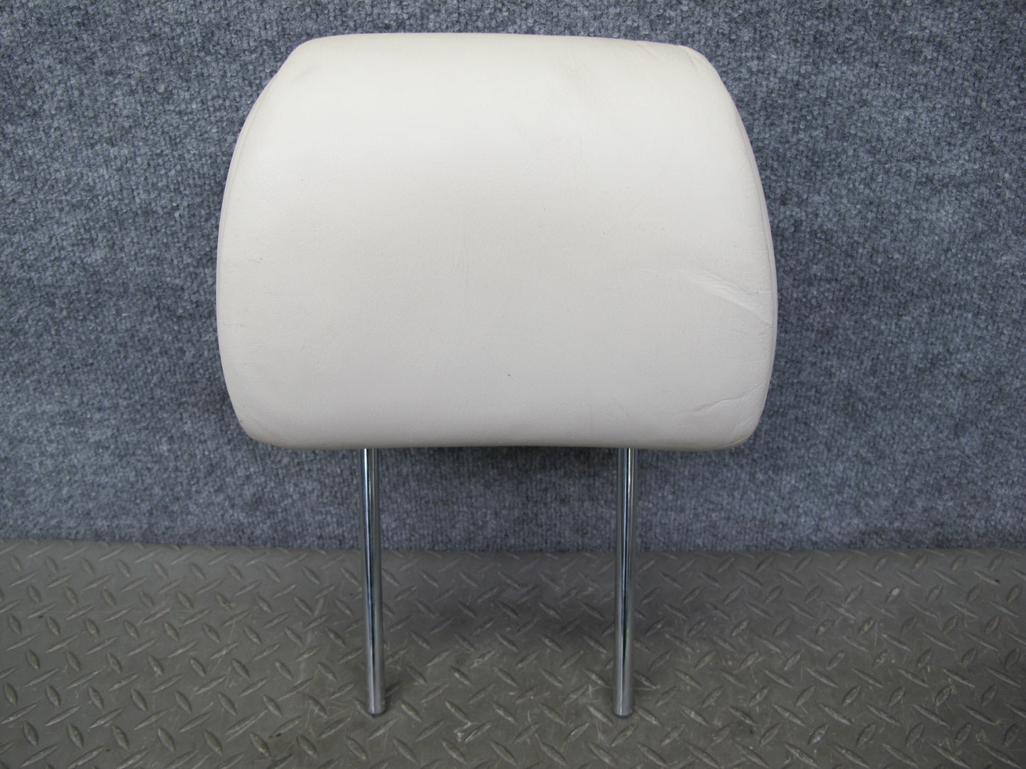 01-03 Lexus LS430 UCF30L Front Left & Right Seat Leather Ecru Headrest Set OEM