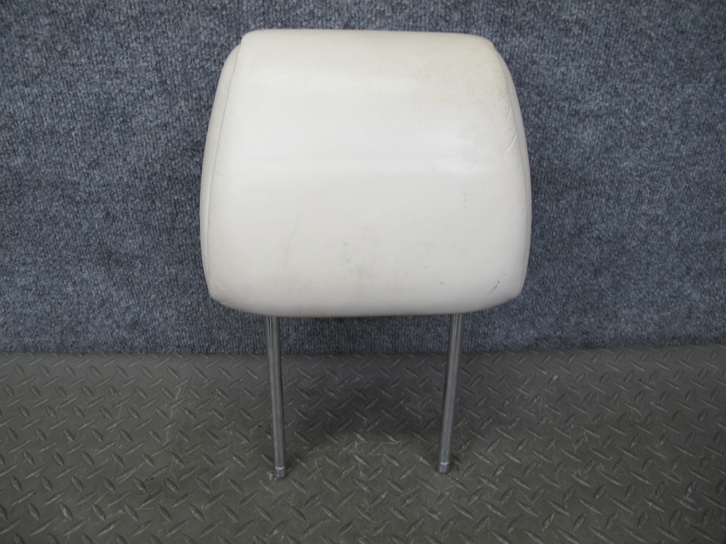01-03 Lexus LS430 UCF30L Front Left & Right Seat Leather Ecru Headrest Set OEM