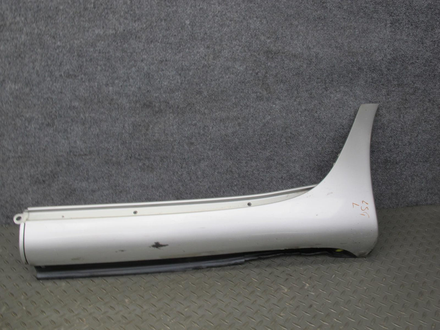 01-03 Lexus LS430 UCF30L Front & Rear Left Side Skirt Rocker Panel Set OEM