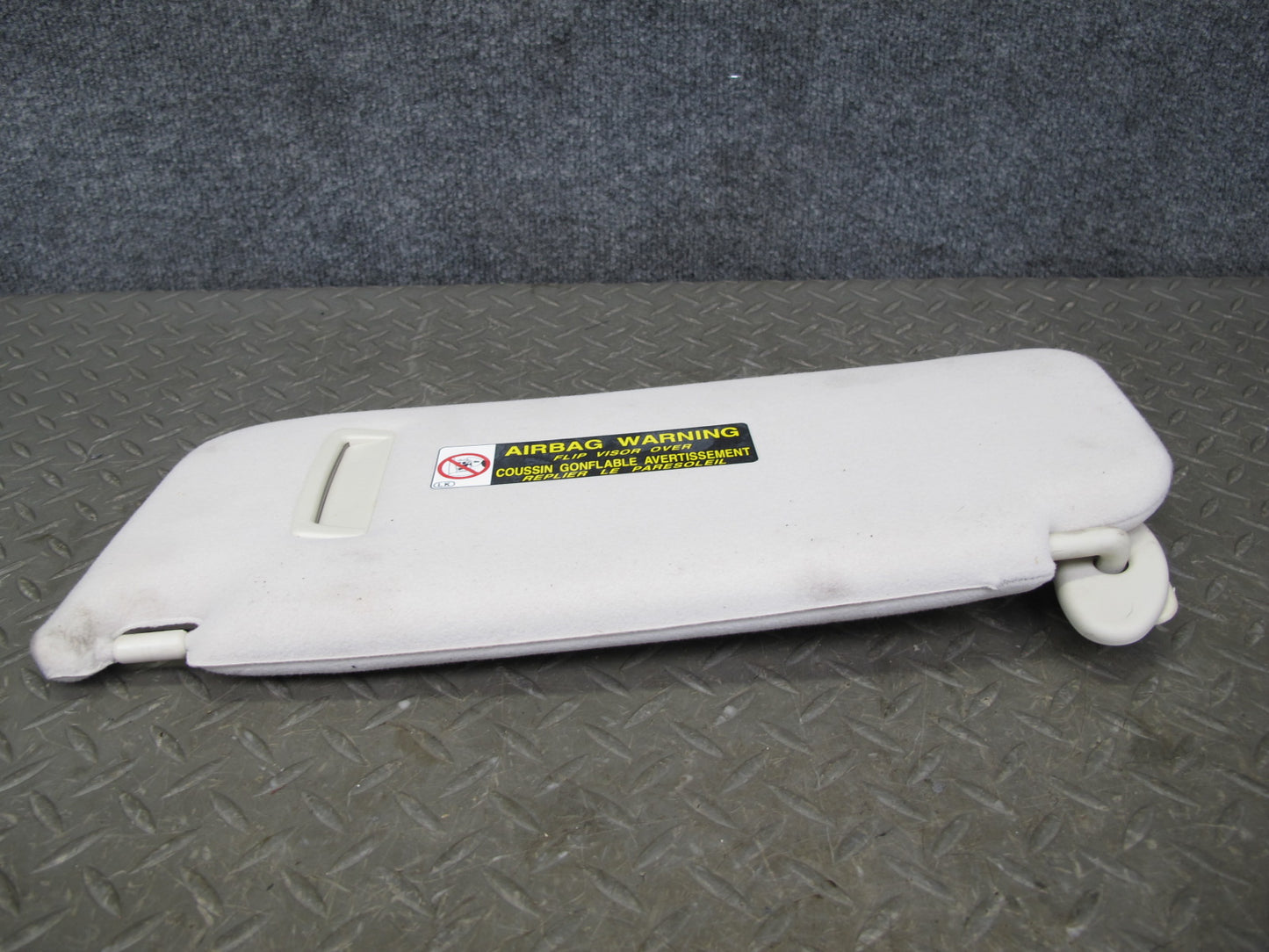 01-06 Lexus LS430 UCF30L Set of 2 Front Left & Right Sun Visor Ecru OEM