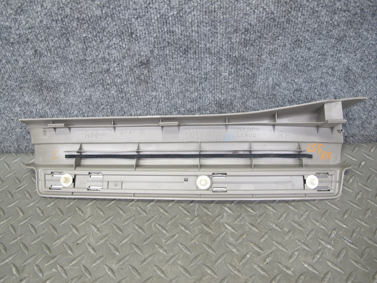 01-06 Lexus LS430 UCF30L Set of 2 Rear Door Scuff Sill Plate Trim Cover OEM