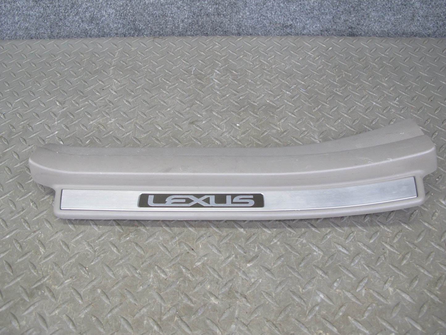 01-06 Lexus LS430 UCF30L Set of 2 Rear Door Scuff Sill Plate Trim Cover OEM