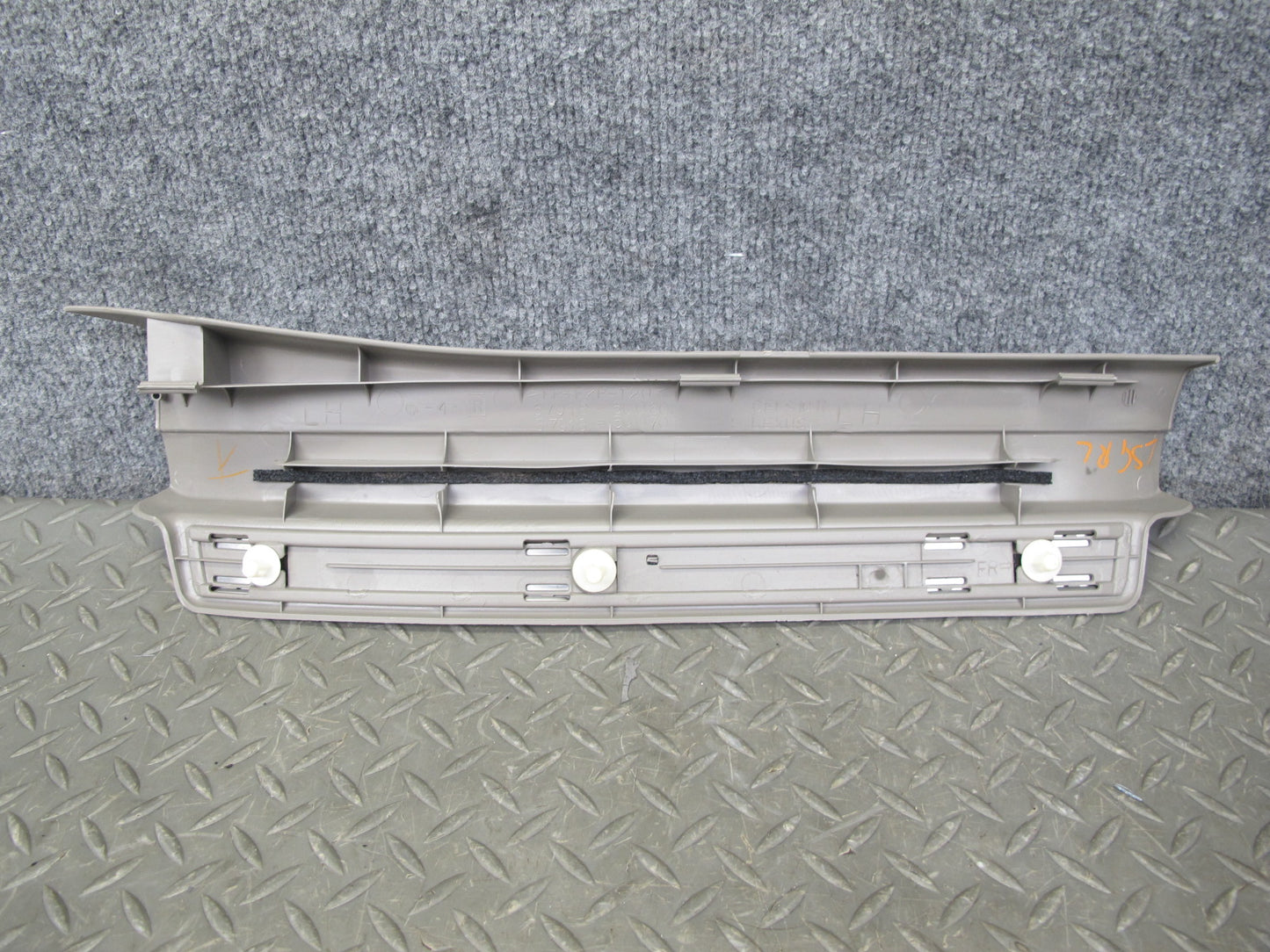 01-06 Lexus LS430 UCF30L Set of 2 Rear Door Scuff Sill Plate Trim Cover OEM