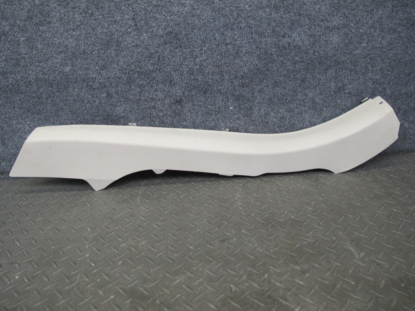 01-06 Lexus LS430 UCF30L Set of 2 Rear Quarter Lower Pillar Trim Panel Ecru OEM