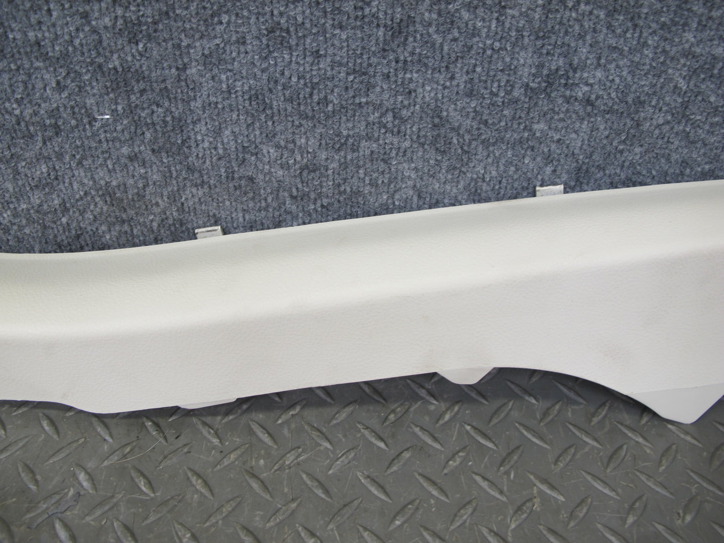 01-06 Lexus LS430 UCF30L Set of 2 Rear Quarter Lower Pillar Trim Panel Ecru OEM