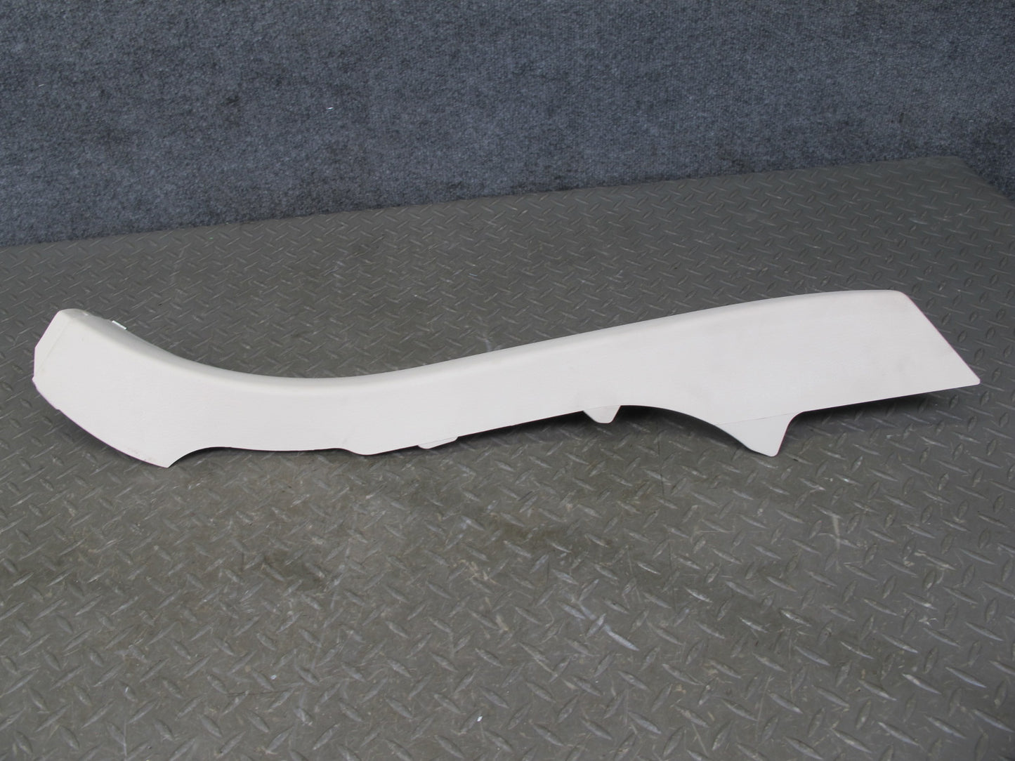 01-06 Lexus LS430 UCF30L Set of 2 Rear Quarter Lower Pillar Trim Panel Ecru OEM