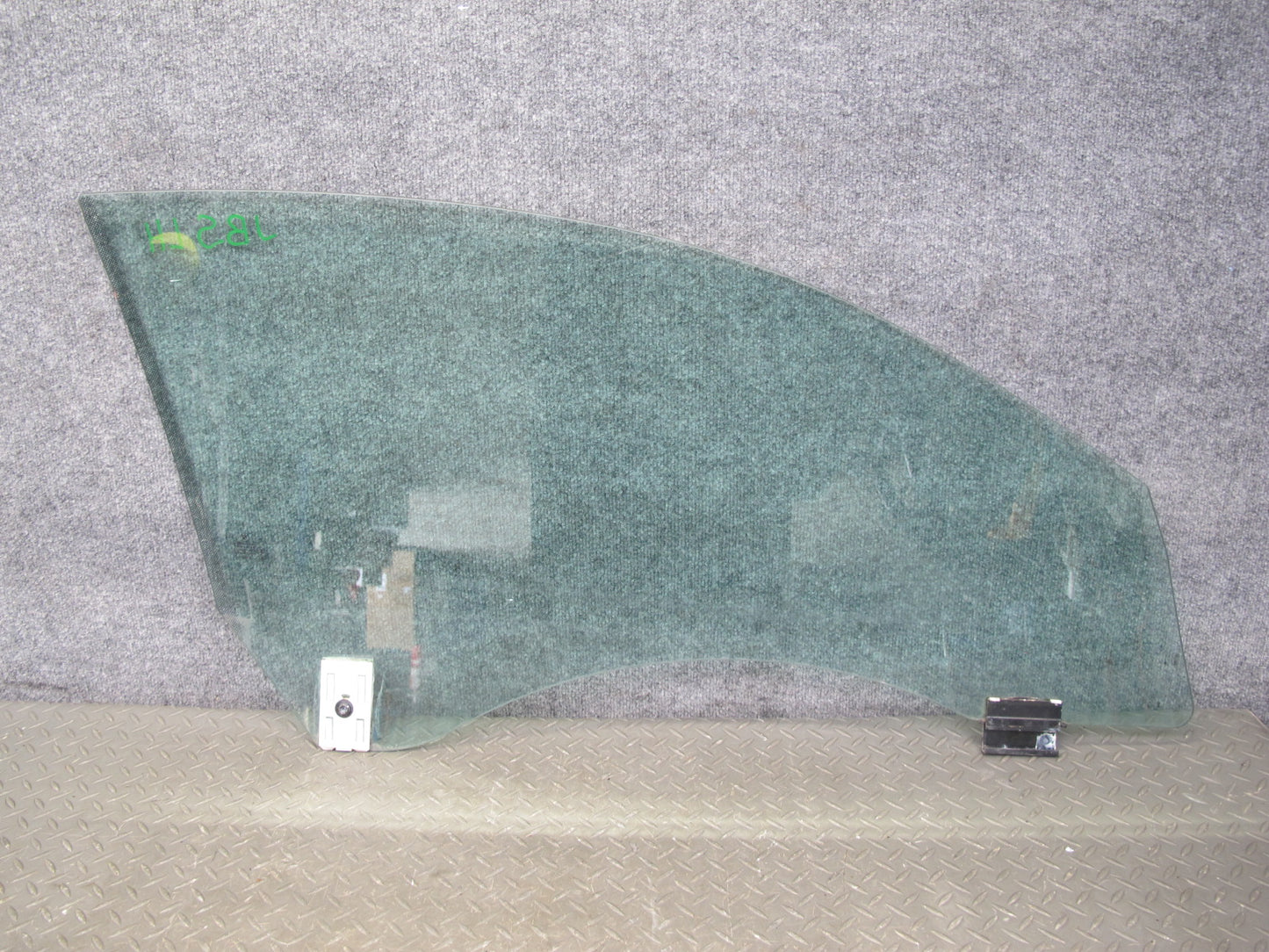 2006-2010 BMW E64 6-SERIES Convertible Left Door Glass Window