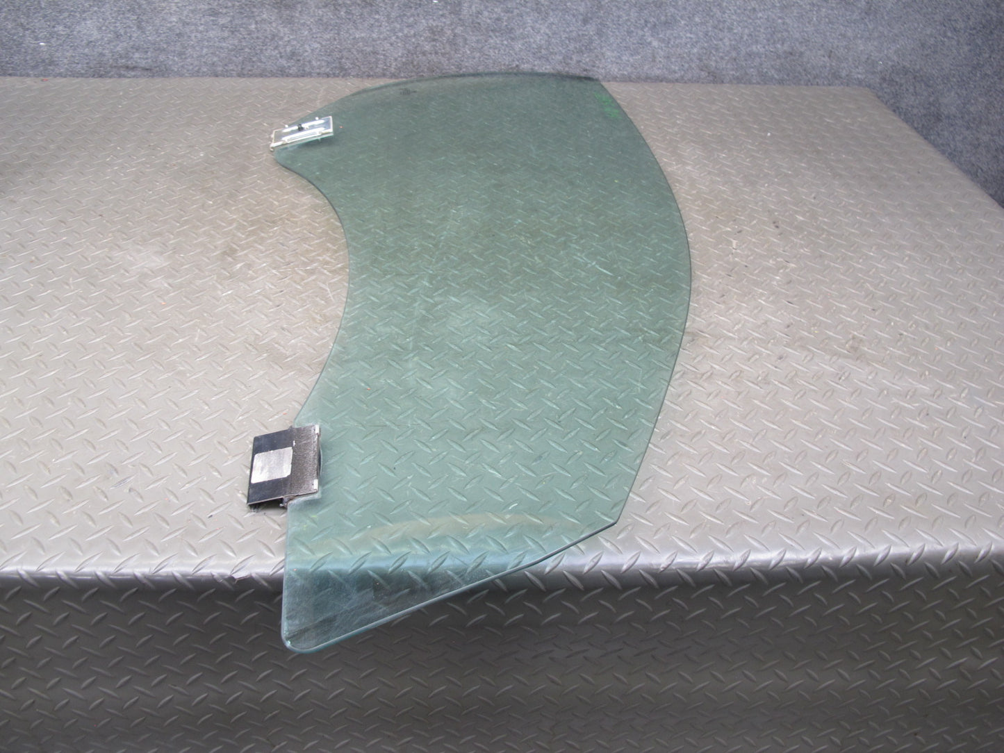 2006-2010 BMW E64 6-SERIES Convertible Right Door Glass Window