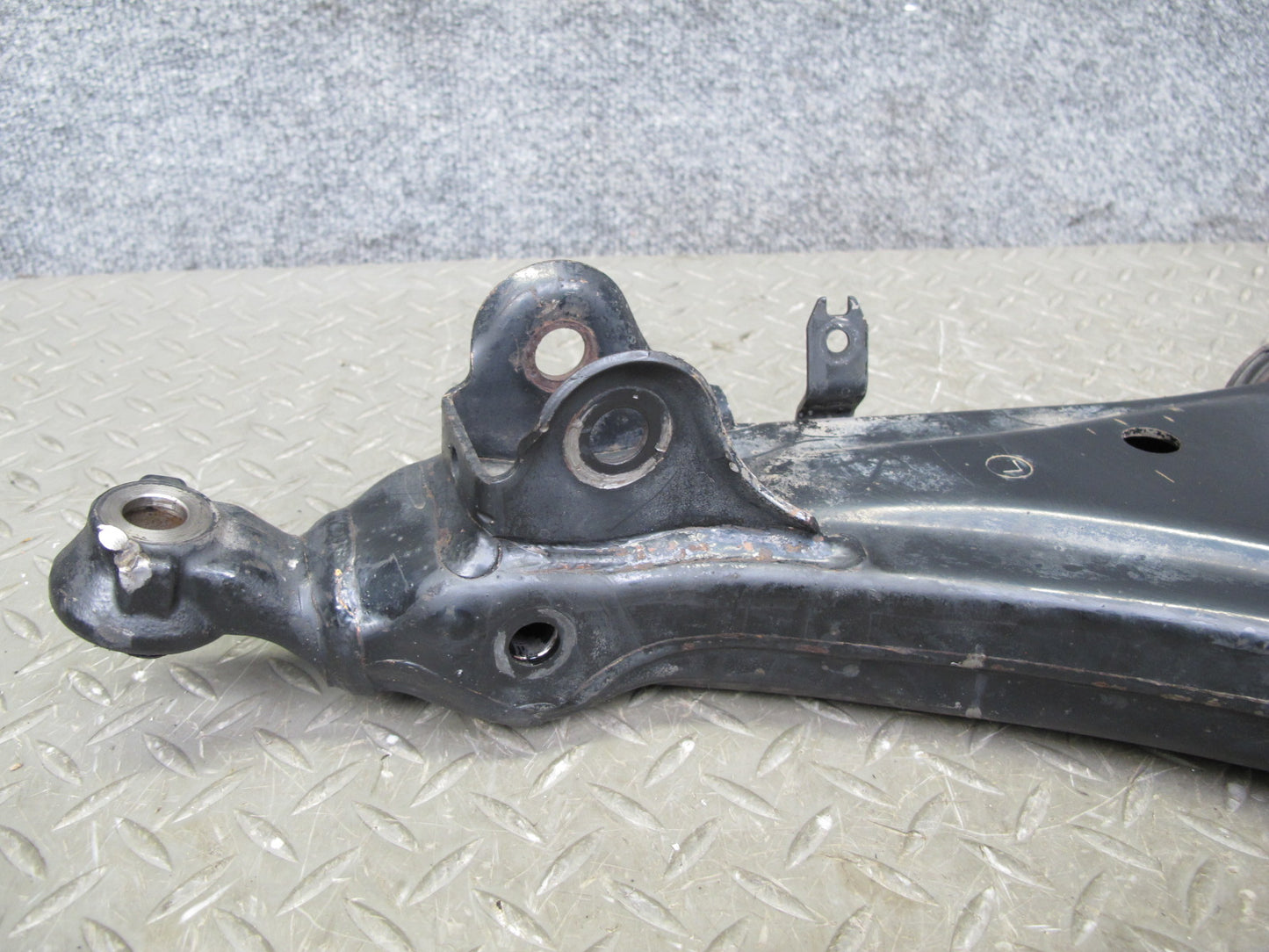 01-06 Lexus LS430 UCF30L Set of 2 Front Left Upper & Lower Control Arm OEM