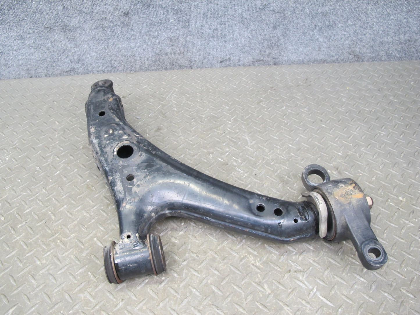 01-06 Lexus LS430 UCF30L Set of 2 Front Left Upper & Lower Control Arm OEM