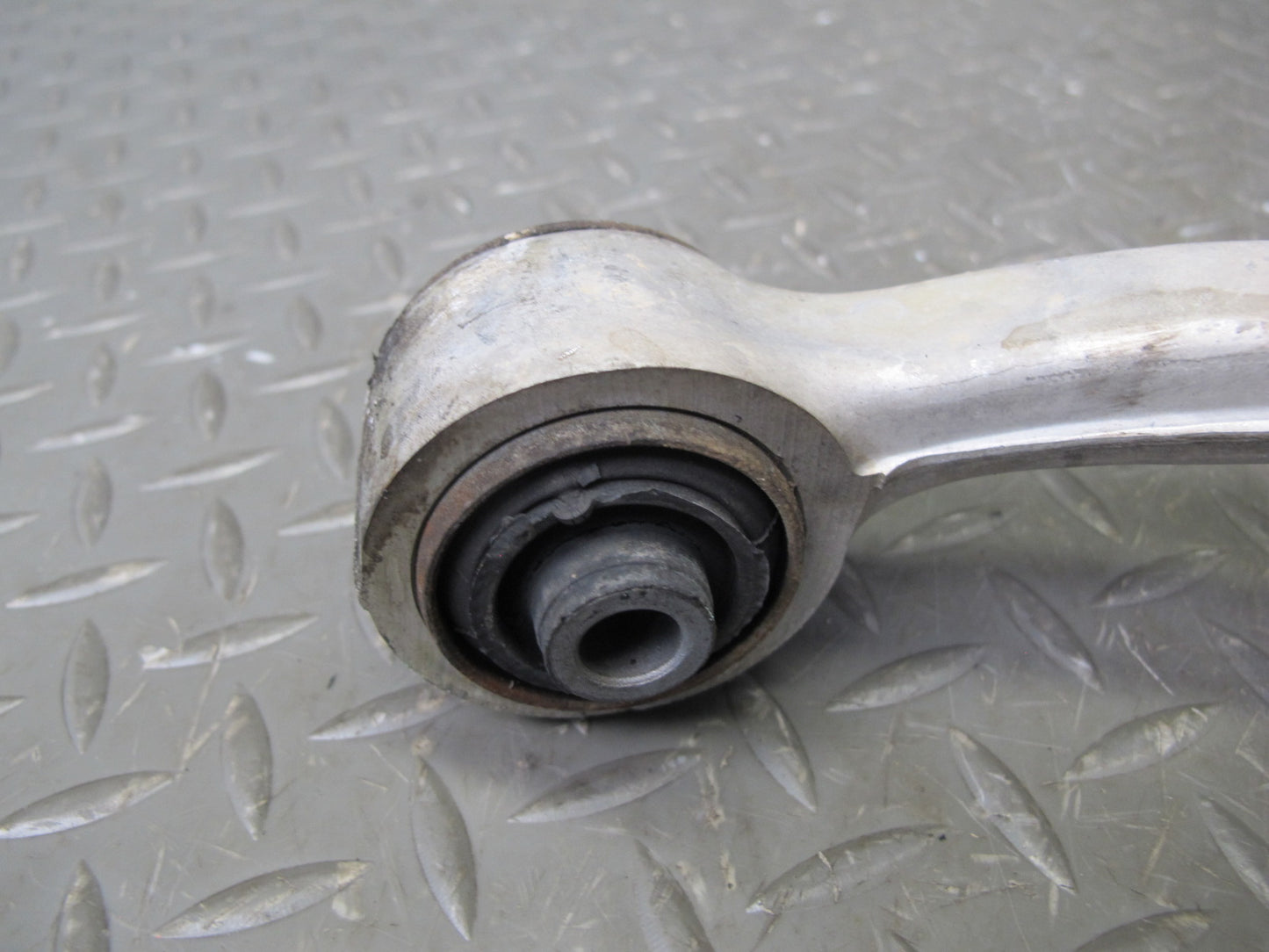 01-06 Lexus LS430 UCF30L Set of 2 Front Left Upper & Lower Control Arm OEM