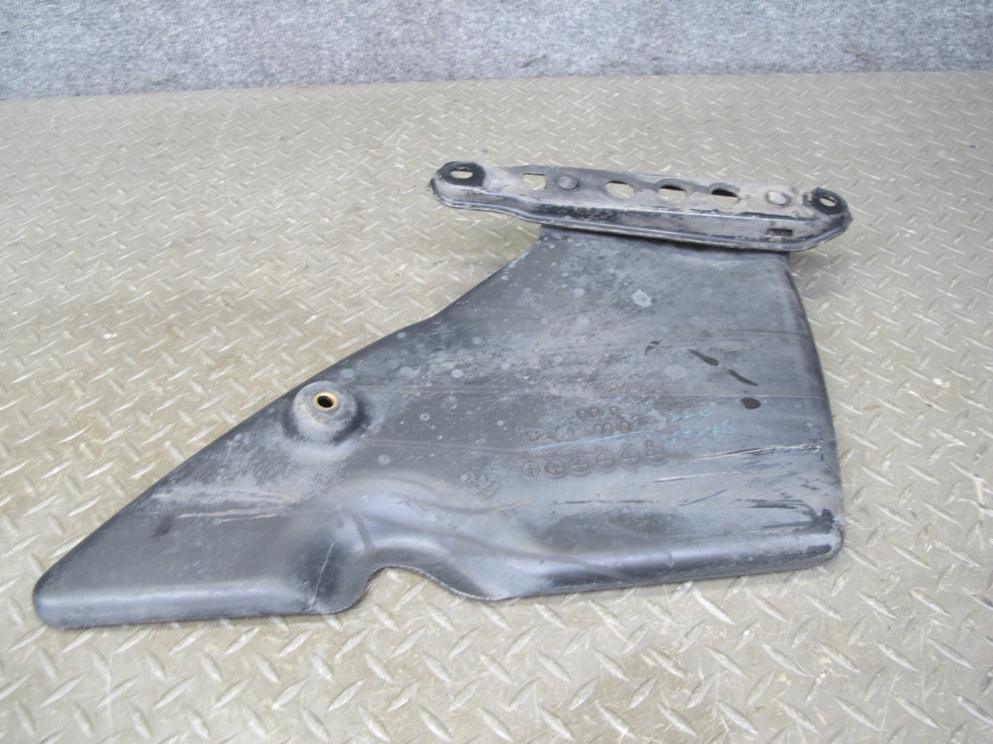 01-06 Lexus LS430 UCF30L Set of 2 Rear Differential Shield Trim Panel OEM