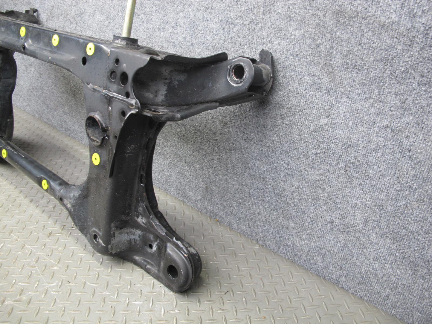 01-03 Lexus LS430 UCF30L Front Suspension Sub Frame Crossmember Cradle OEM