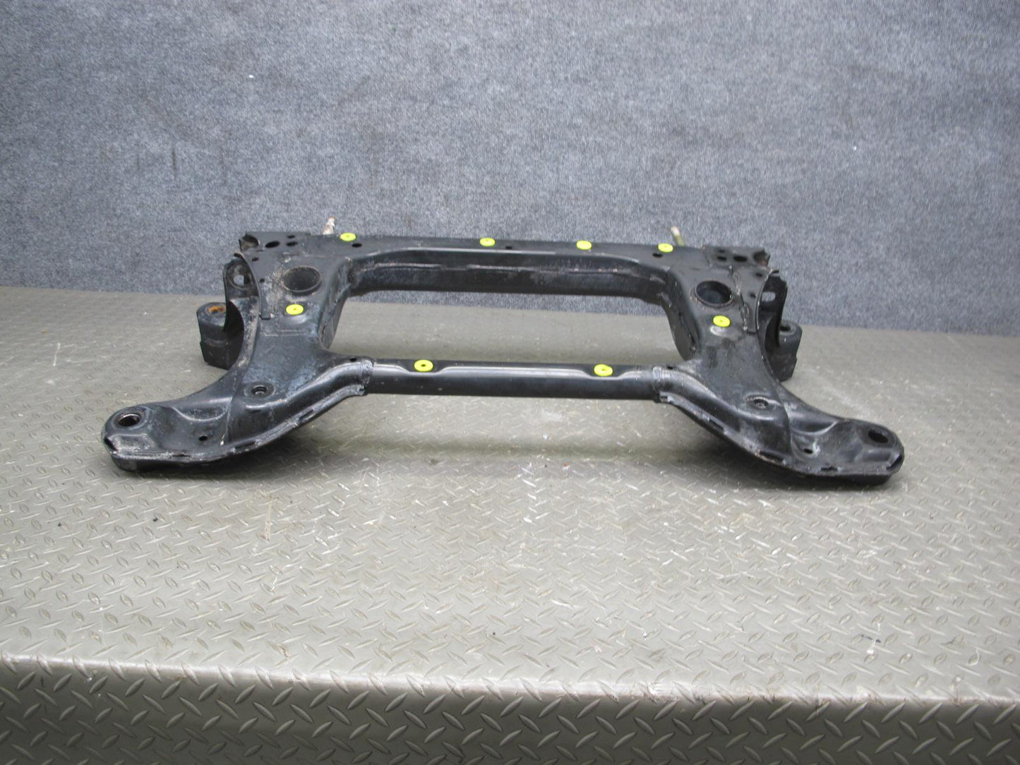 01-03 Lexus LS430 UCF30L Front Suspension Sub Frame Crossmember Cradle OEM