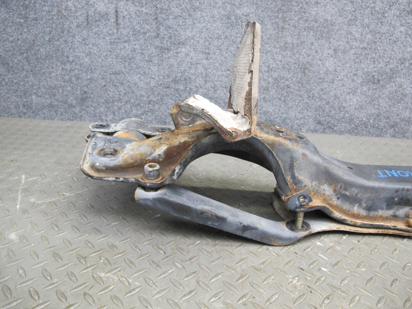 1983-1991 Porsche 928 S Front Engine Sub Frame Suspension Crossmember Carrier