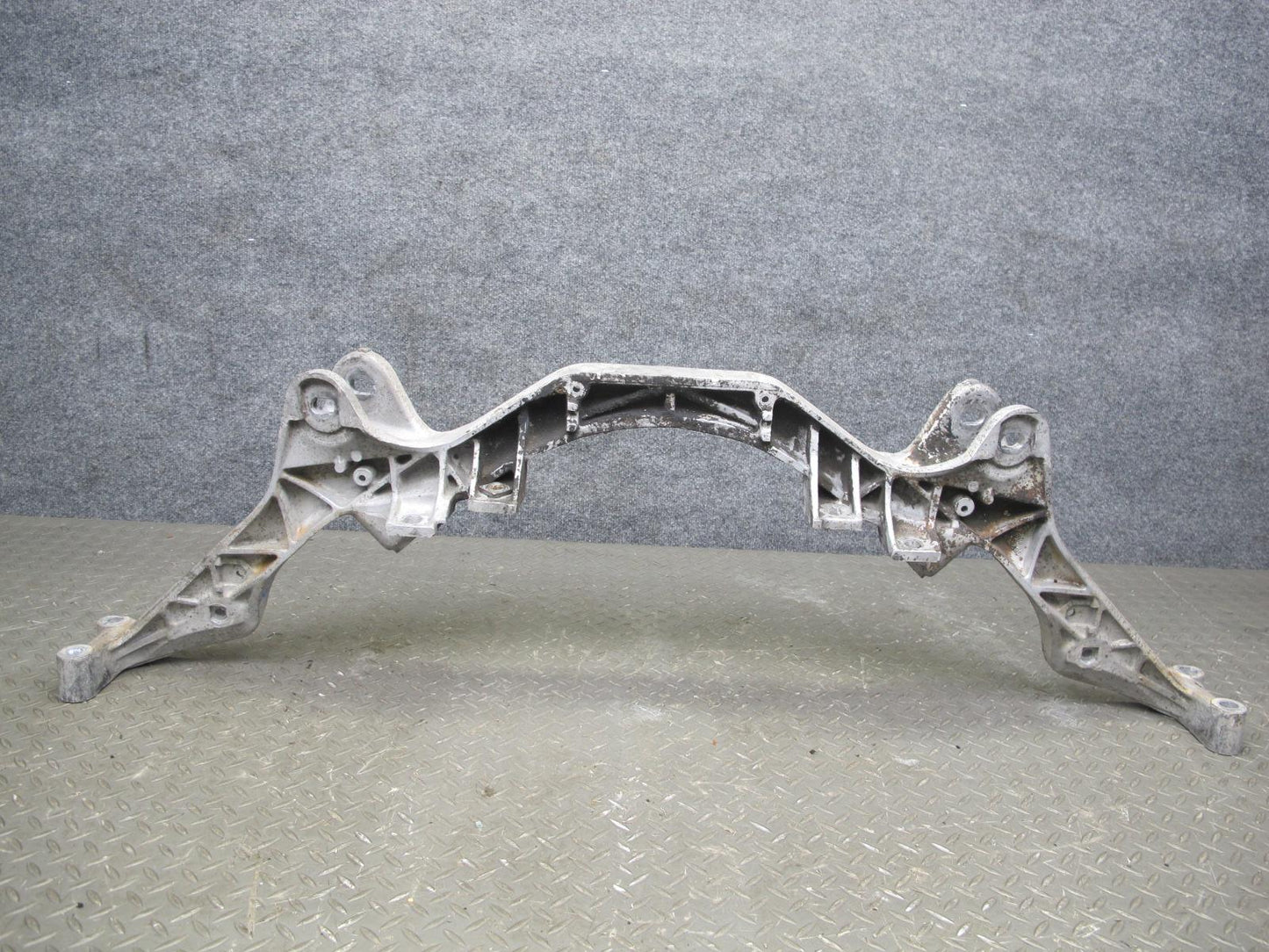 1983-1995 Porsche 928 S A/T Rear Engine Sub Frame Suspension Crossmember Carrier