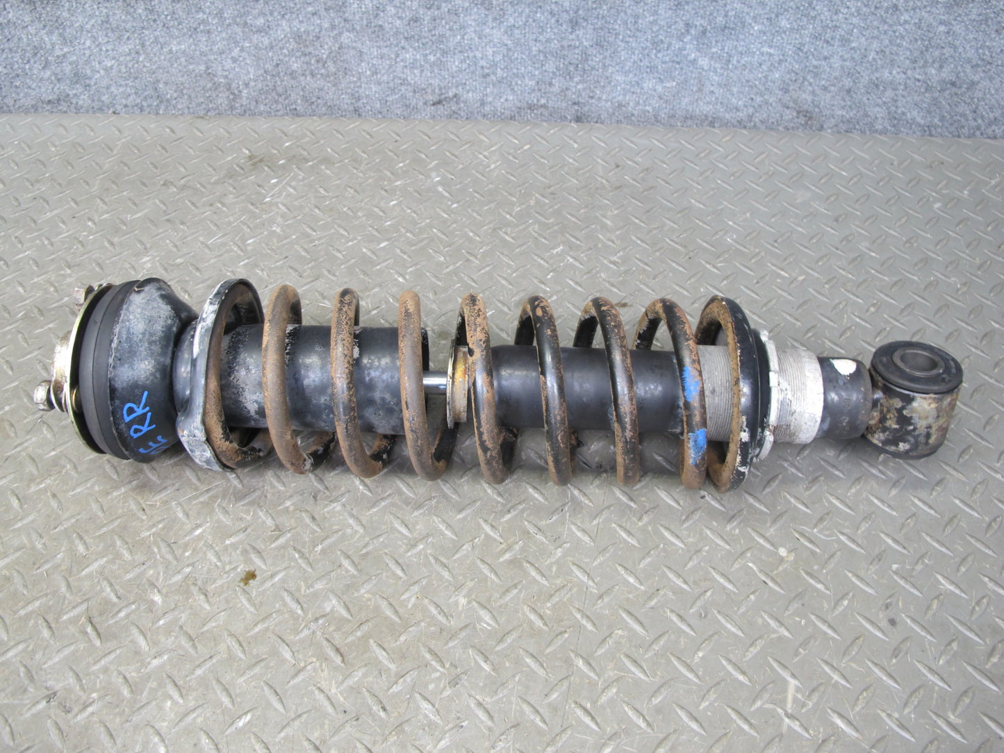 1983-1986 Porsche 928 S Rear Right Left Side Shock Strut Absorber W/ Spring Set