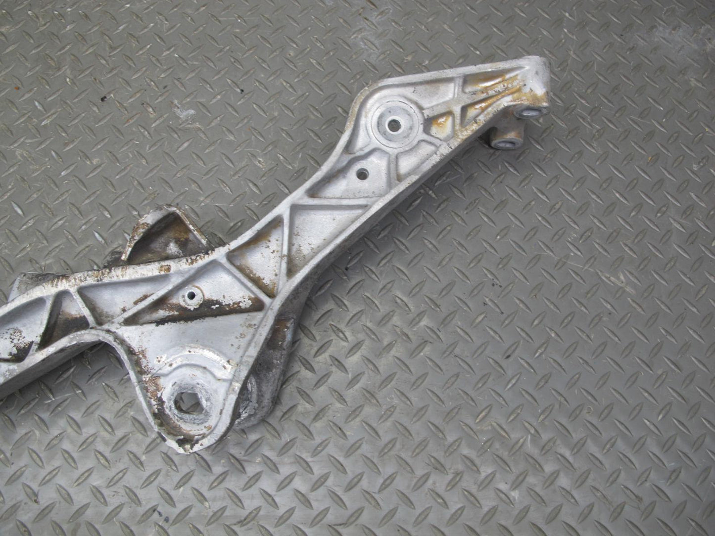 1983-1995 Porsche 928 S A/T Rear Engine Sub Frame Suspension Crossmember Carrier