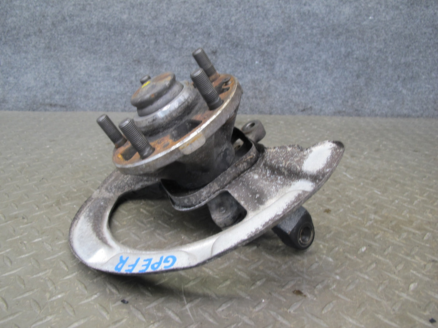 1983-1985 Porsche 928 S Front Right Pass Side Spindle Knuckle Wheel Hub Bearing