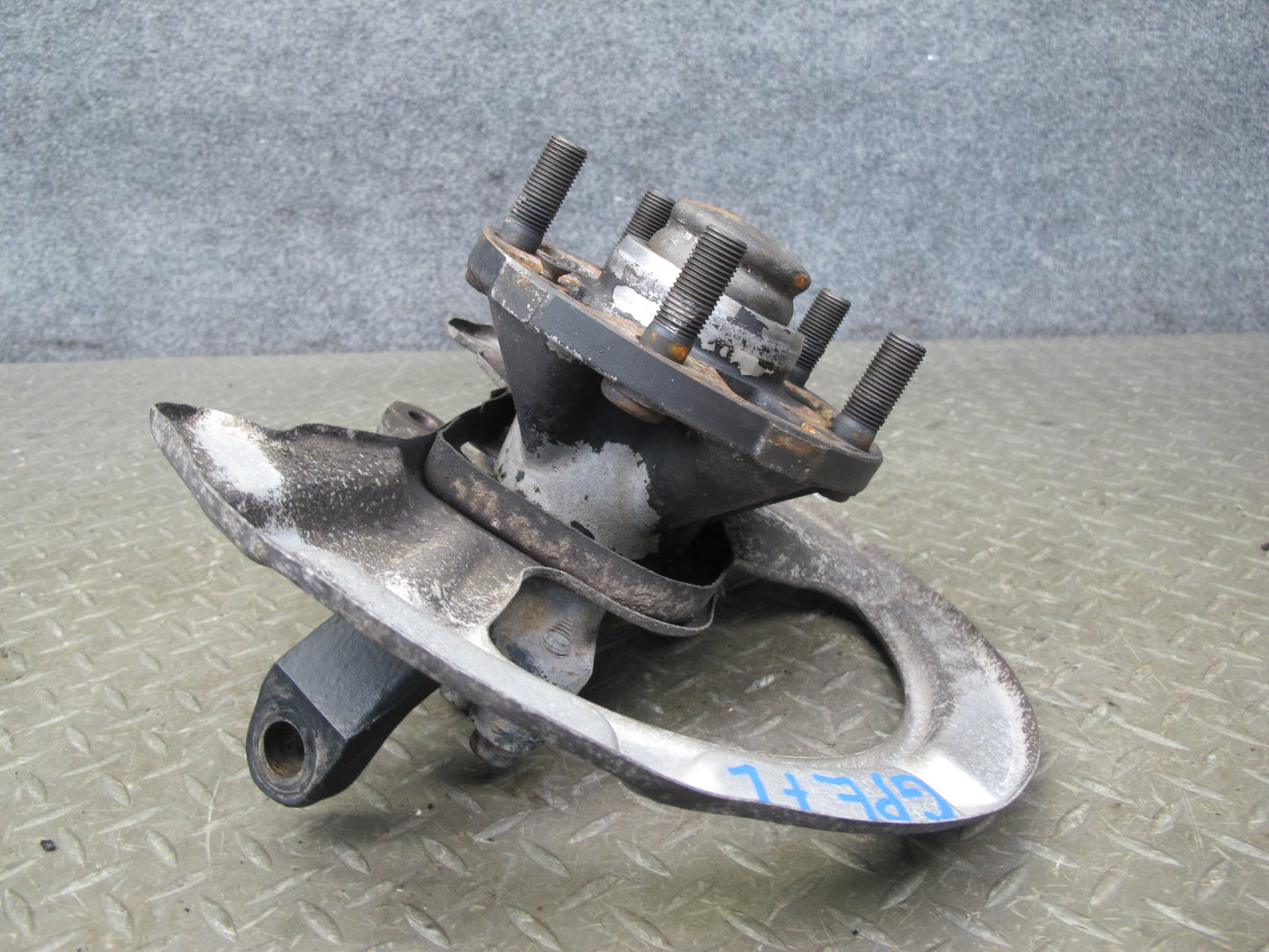 1983-1985 Porsche 928 S Front Left Driver Side Spindle Knuckle Wheel Hub Bearing