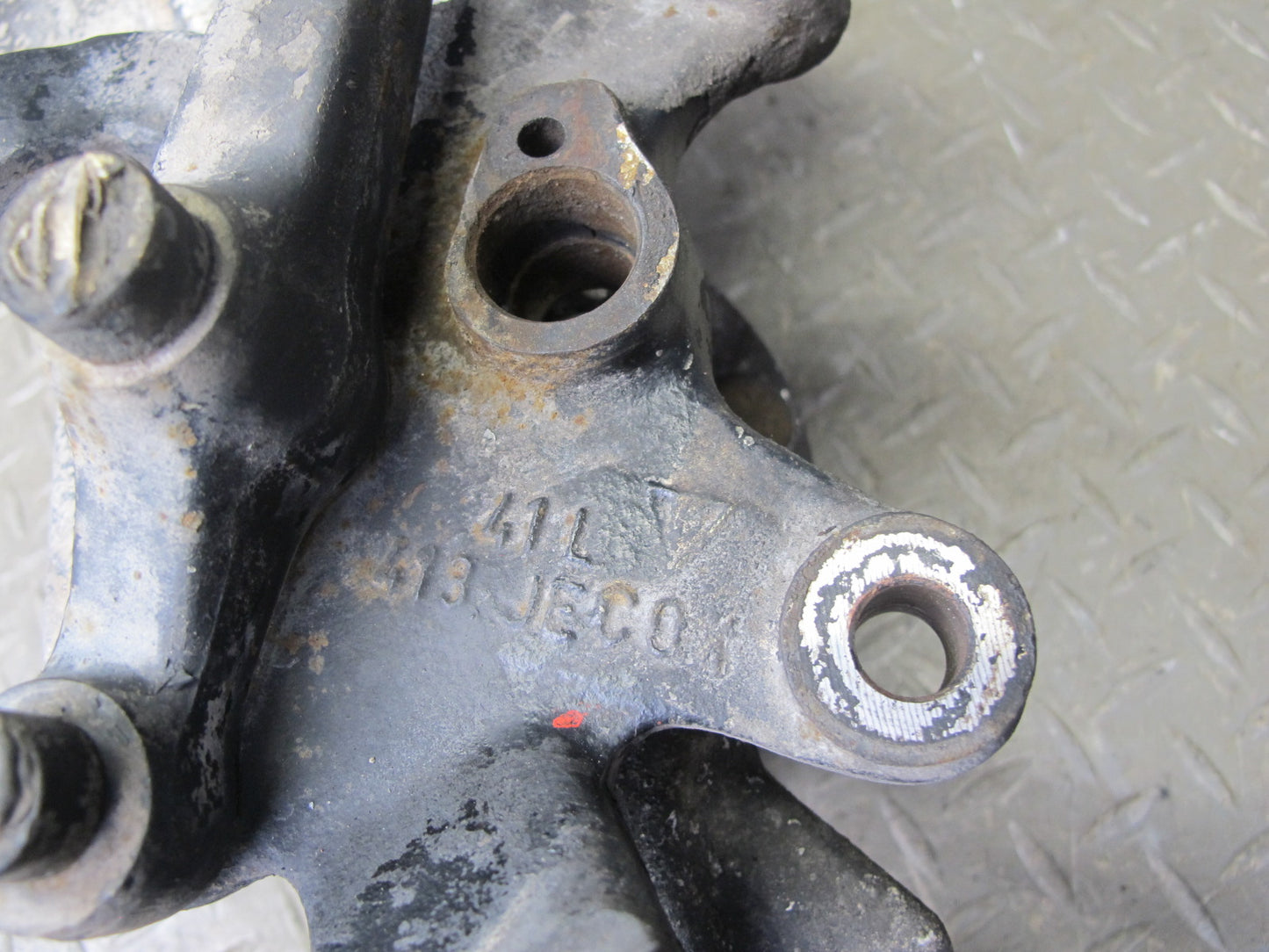 1983-1985 Porsche 928 S Front Left Driver Side Spindle Knuckle Wheel Hub Bearing