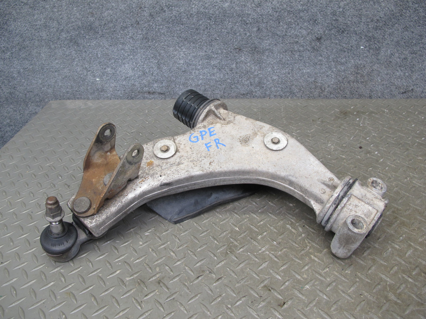 1983-1991 Porsche 928 S Front Right Side Lower Control Arm Bracket Set of 3