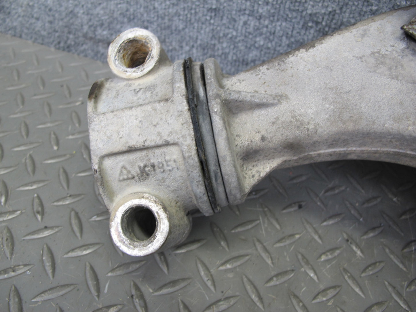 1983-1991 Porsche 928 S Front Right Side Lower Control Arm Bracket Set of 3