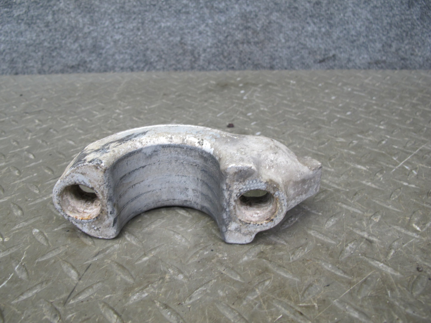 1983-1991 Porsche 928 S Front Right Side Lower Control Arm Bracket Set of 3